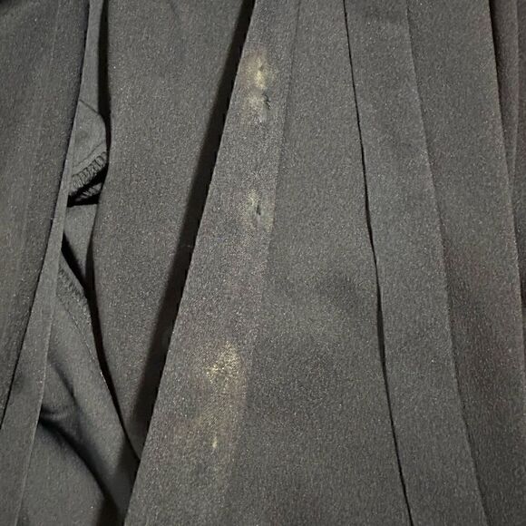 Gal Meets Glam Kingsley Flutter Sleeve Wrap Dress - Picture 7 of 8